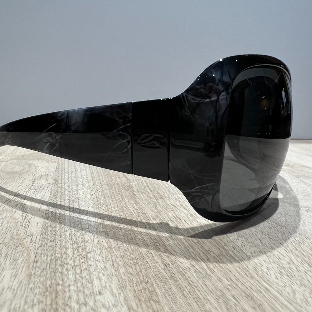 Kaenon Leila Dark and Stormy Oversized Polarized Sunglasses Italy